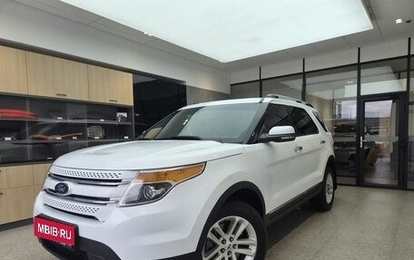 Ford Explorer VI, 2013 год, 1 750 000 рублей, 1 фотография