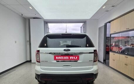 Ford Explorer VI, 2013 год, 1 750 000 рублей, 5 фотография