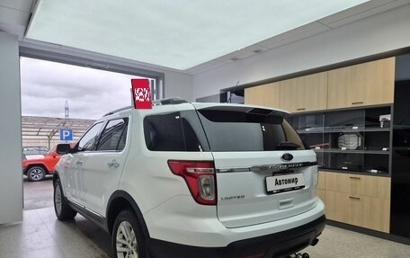 Ford Explorer VI, 2013 год, 1 750 000 рублей, 6 фотография