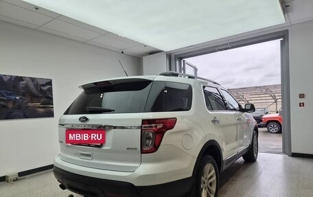 Ford Explorer VI, 2013 год, 1 750 000 рублей, 4 фотография