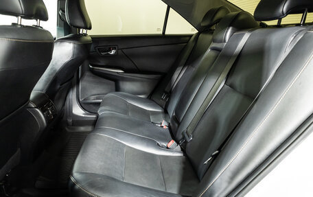 Toyota Camry, 2015 год, 2 049 700 рублей, 10 фотография
