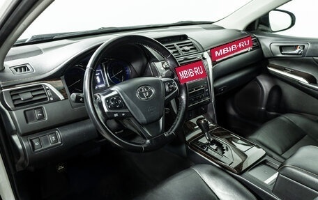 Toyota Camry, 2015 год, 2 049 700 рублей, 11 фотография