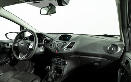 Ford Fiesta, 2017 год, 879 700 рублей, 9 фотография