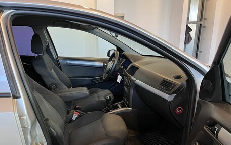 Opel Astra H, 2006 год, 340 000 рублей, 28 фотография