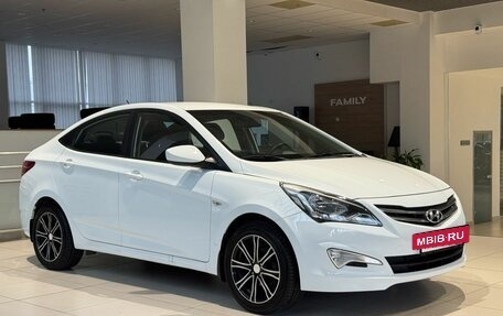 Hyundai Solaris II рестайлинг, 2015 год, 799 000 рублей, 3 фотография