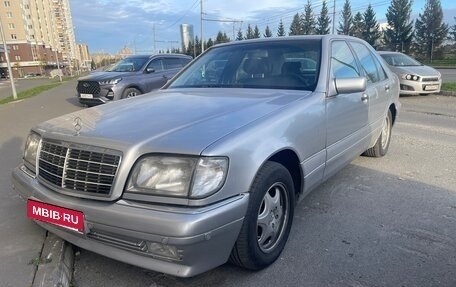 Mercedes-Benz S-Класс, 1996 год, 850 000 рублей, 2 фотография