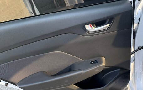 Hyundai Solaris II рестайлинг, 2022 год, 1 750 000 рублей, 18 фотография