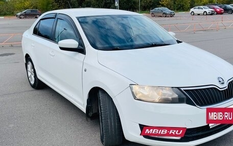 Skoda Rapid I, 2015 год, 799 000 рублей, 2 фотография