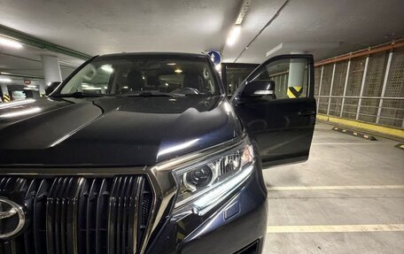 Toyota Land Cruiser Prado 150 рестайлинг 2, 2021 год, 6 550 000 рублей, 15 фотография