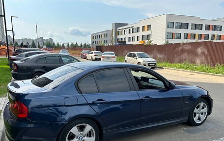 BMW 3 серия, 2010 год, 900 000 рублей, 4 фотография