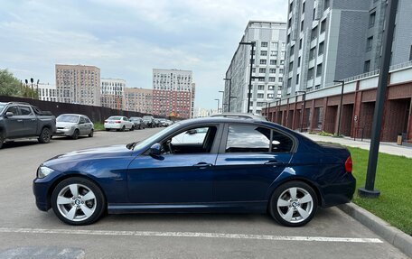 BMW 3 серия, 2010 год, 900 000 рублей, 2 фотография