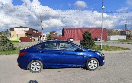 Hyundai Solaris II рестайлинг, 2016 год, 750 000 рублей, 3 фотография