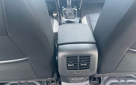 Volkswagen T-Roc I, 2023 год, 1 311 000 рублей, 15 фотография
