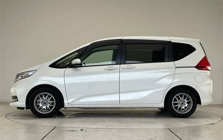 Honda Freed II, 2023 год, 1 650 002 рублей, 6 фотография