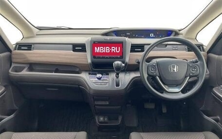Honda Freed II, 2023 год, 1 650 002 рублей, 8 фотография