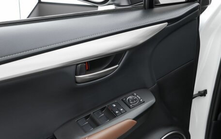 Lexus NX I, 2015 год, 3 150 000 рублей, 17 фотография