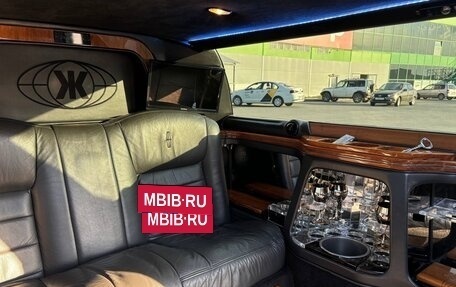 Lincoln Town Car III рестайлинг, 2000 год, 850 000 рублей, 8 фотография