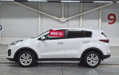 KIA Sportage IV рестайлинг, 2017 год, 1 990 000 рублей, 10 фотография