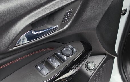 Chevrolet Trax, 2023 год, 1 817 000 рублей, 13 фотография