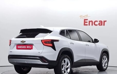 Chevrolet Trax, 2023 год, 1 745 000 рублей, 3 фотография