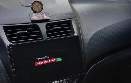 Hyundai Solaris II рестайлинг, 2012 год, 850 000 рублей, 7 фотография