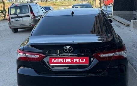 Toyota Camry, 2019 год, 2 450 000 рублей, 7 фотография