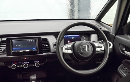 Honda Fit, 2021 год, 1 275 000 рублей, 19 фотография