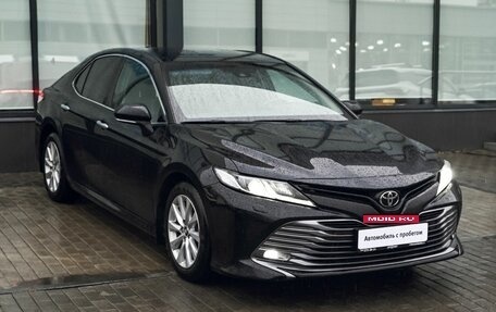 Toyota Camry, 2019 год, 3 049 000 рублей, 7 фотография