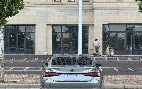 Lexus ES VII, 2022 год, 3 157 000 рублей, 6 фотография