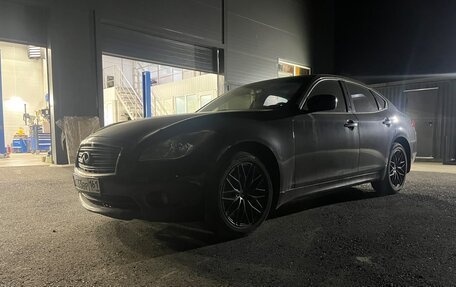 Infiniti M, 2011 год, 1 000 000 рублей, 2 фотография