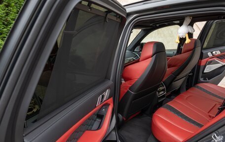 BMW X5 M, 2021 год, 8 200 000 рублей, 24 фотография