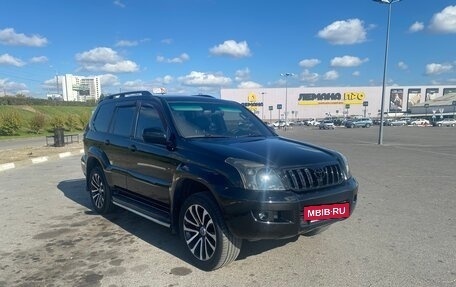 Toyota Land Cruiser Prado 120 рестайлинг, 2007 год, 2 549 000 рублей, 4 фотография