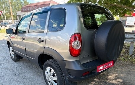 Chevrolet Niva I рестайлинг, 2017 год, 650 000 рублей, 6 фотография