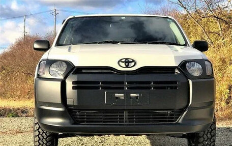 Toyota Probox I, 2023 год, 1 225 000 рублей, 2 фотография