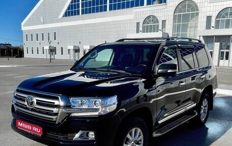 Toyota Land Cruiser 200, 2016 год, 5 699 000 рублей, 1 фотография