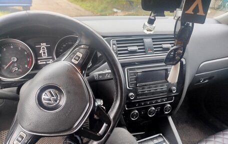 Volkswagen Jetta VI, 2016 год, 1 150 000 рублей, 6 фотография