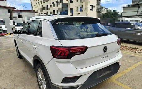 Volkswagen T-Roc I, 2022 год, 1 350 000 рублей, 7 фотография