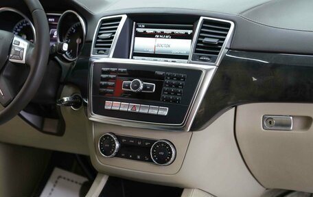 Mercedes-Benz GL-Класс, 2015 год, 3 250 000 рублей, 15 фотография