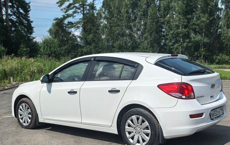 Chevrolet Cruze II, 2015 год, 970 000 рублей, 7 фотография