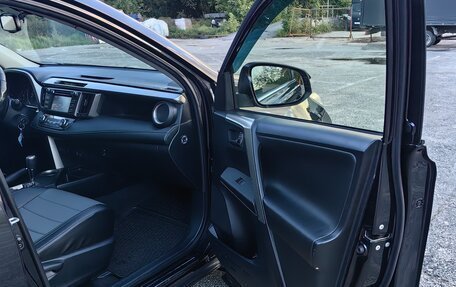 Toyota RAV4, 2015 год, 1 977 000 рублей, 26 фотография