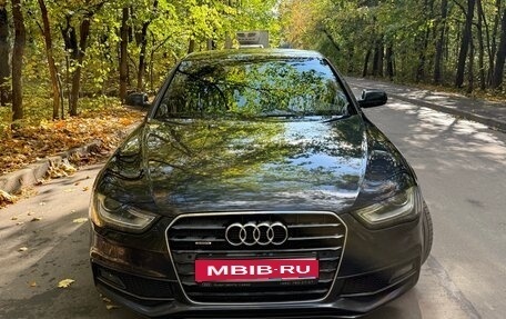 Audi A4, 2014 год, 1 450 000 рублей, 20 фотография