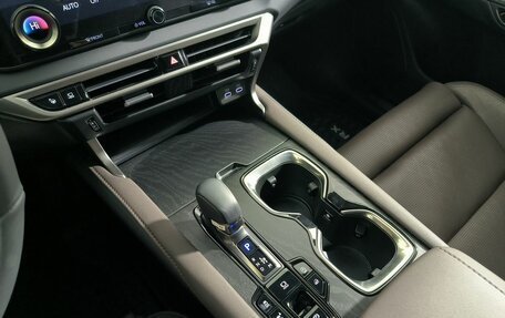 Lexus RX IV рестайлинг, 2025 год, 12 200 000 рублей, 24 фотография