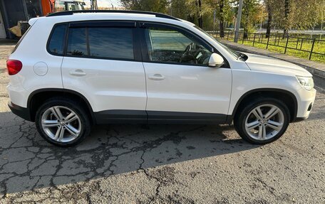 Volkswagen Tiguan I, 2012 год, 1 800 000 рублей, 4 фотография