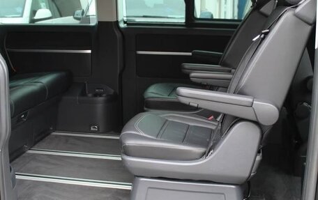 Volkswagen Multivan T6 рестайлинг, 2022 год, 4 757 212 рублей, 11 фотография
