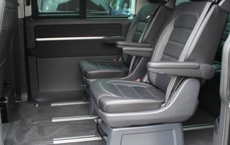 Volkswagen Multivan T6 рестайлинг, 2022 год, 4 757 212 рублей, 10 фотография