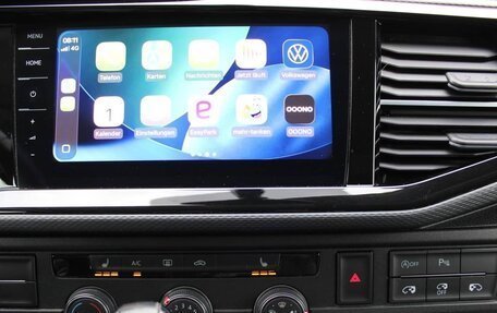 Volkswagen Multivan T6 рестайлинг, 2022 год, 4 757 212 рублей, 7 фотография