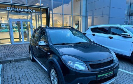 Renault Sandero I, 2013 год, 515 000 рублей, 3 фотография