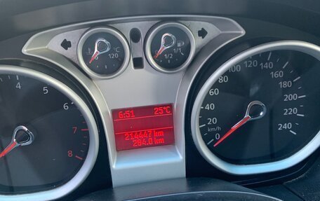 Ford Focus II рестайлинг, 2010 год, 545 000 рублей, 4 фотография
