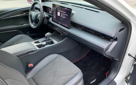 Toyota Camry, 2026 год, 4 950 000 рублей, 11 фотография