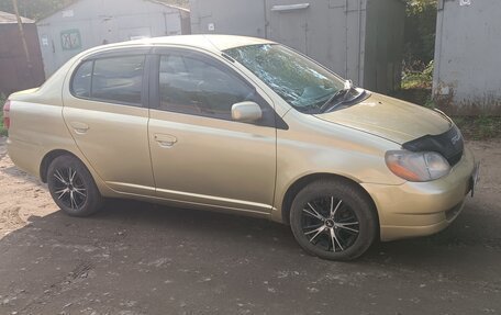 Toyota Platz, 1999 год, 273 000 рублей, 4 фотография